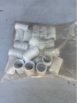 21-Piece PVC / Plastic Plumbing Fittings Lot