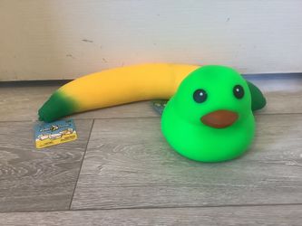 Squishy green duck & squishy banana