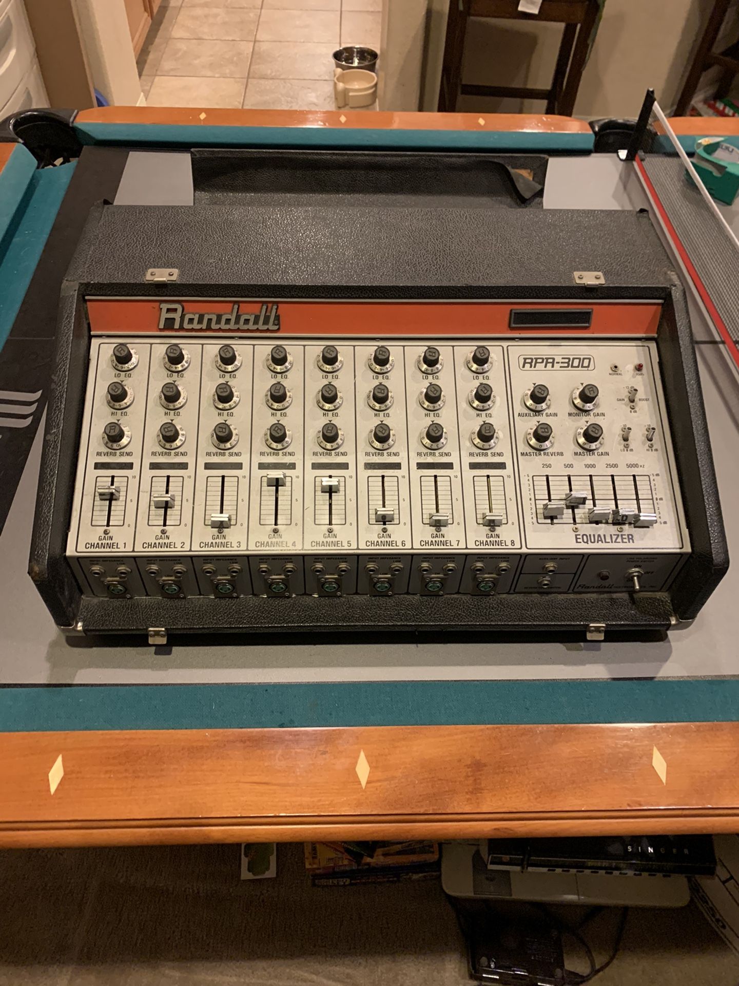 Randall RPA-300 Equalizer - Audio Music Concert Equipment
