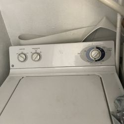 GE Washer And Dryer Set