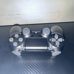 PS4 Controller 