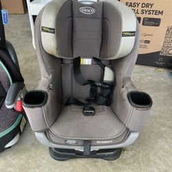 10 Position Infant And Toddler Car Seat Graco