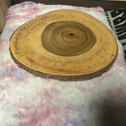 Circle around wood