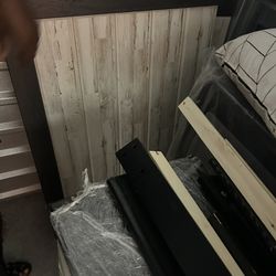 Bed Frames And Dressers 