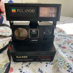 Retro Polaroid Camera 
