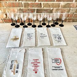 Vintage Wine 🍷 Glasses & Wine Gift Bags Lot