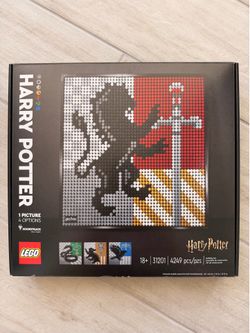 NEW LEGO 31201 Art Harry Potter Hogwarts Crests LEGO Brand New In Factory Sealed Box With Minor Shelf Wear Price FIRM See My Listings West Las Vegas