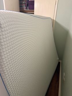 Queen mattress