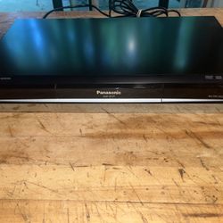 REDUCED: Panasonic DMP-BD35 Blu-ray Player