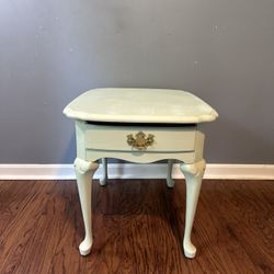 Night Stand Side Table Wooden Mid Century Modern Pennsylvania House Furniture