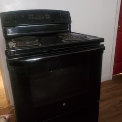 GE Black Oven (30 Inch) 
