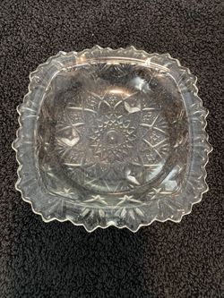 Vintage Pasari Indonesia Crystal Sunflower Pressed Glass Square Footed Candy Dish