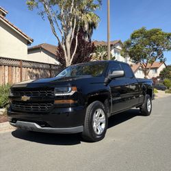 2017 Chevrolet 3500 HD LCF Diesel Truck Regular Cab