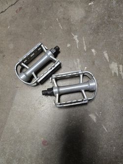 Vintage SR Pedals