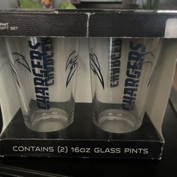 Charger Beer Glasses New In Box