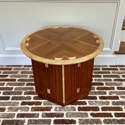 Lane Acclaim End Table