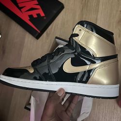 Nike Air Jordan 1 Retro High OG NRG Gold Black White Mens 8.5