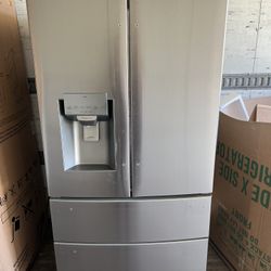 LG Fridge Mint Condition 