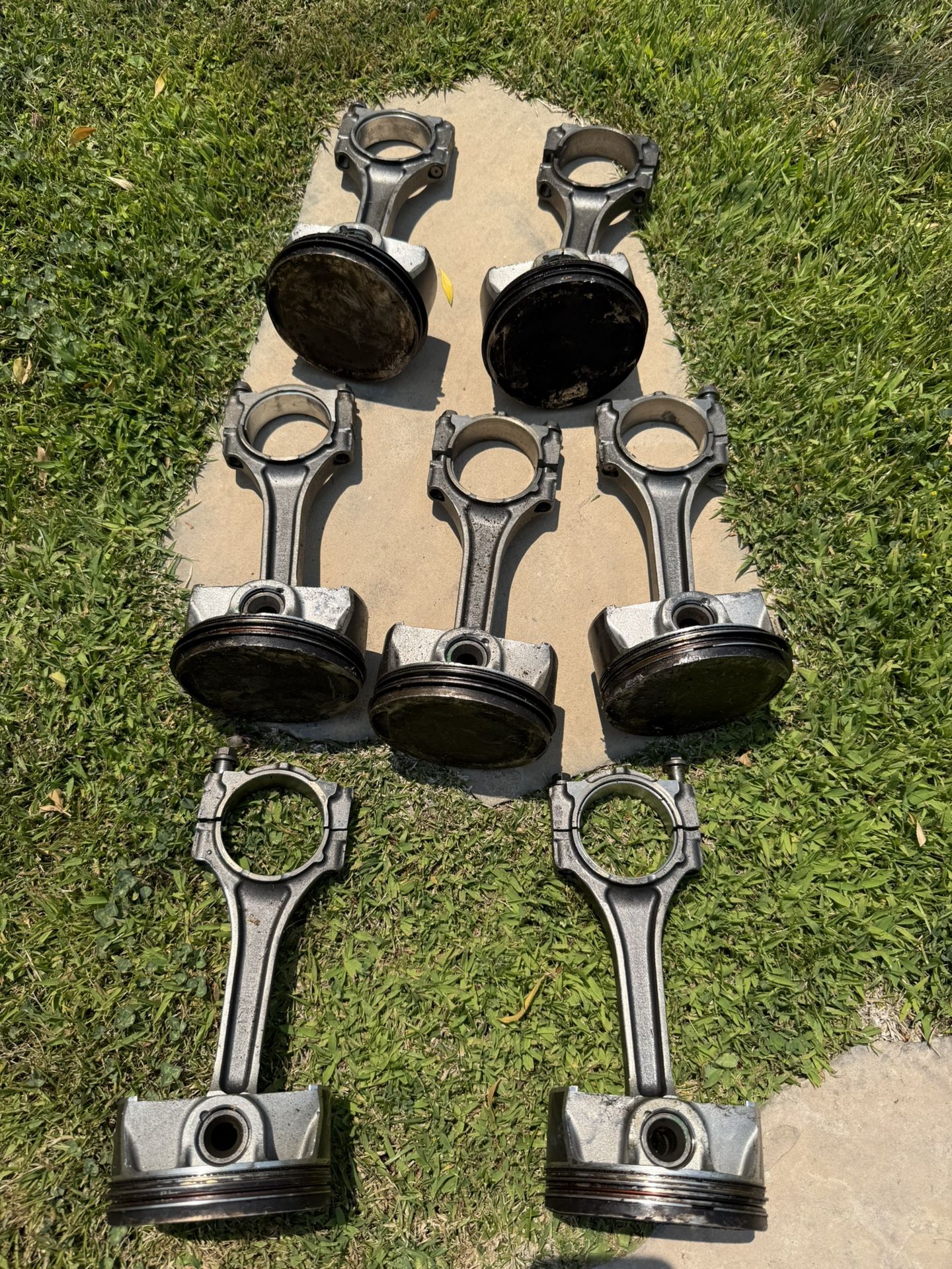 Dodge Hellcat Pistons & Connecting Rods