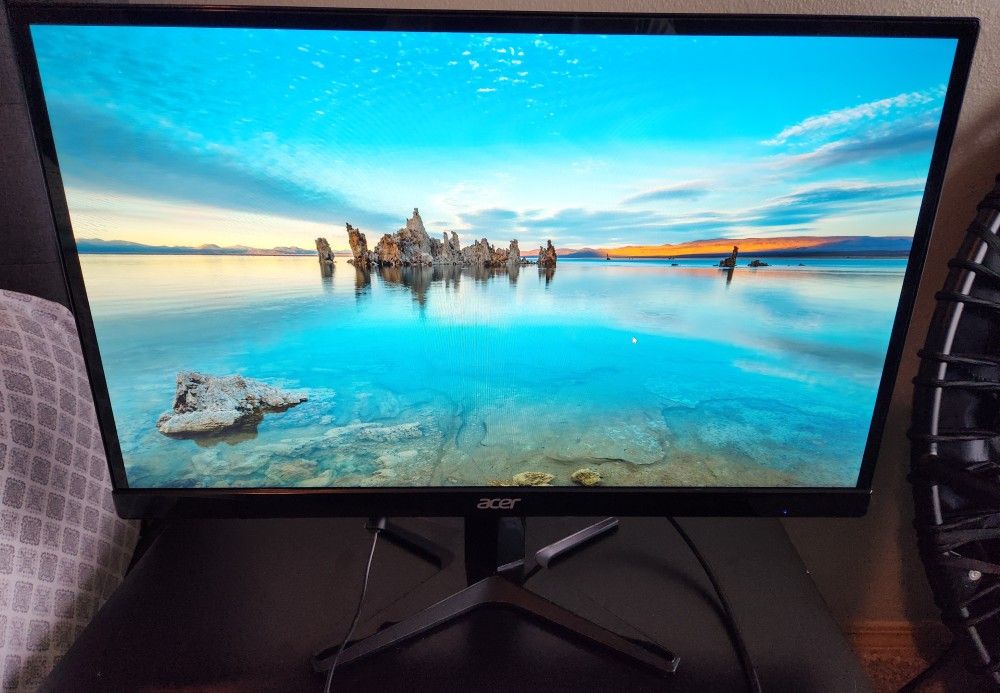 Acer 23" IPS Tilt Adjustable LCD Monitor IPS 6ms (GTG) 1920 x 1080 D-Sub, HDMI G7 G237HLbi