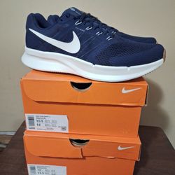 Nike Run Swift 3 Mens Size 10.5, 12
