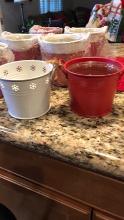 12 Metal Buckets/Pails