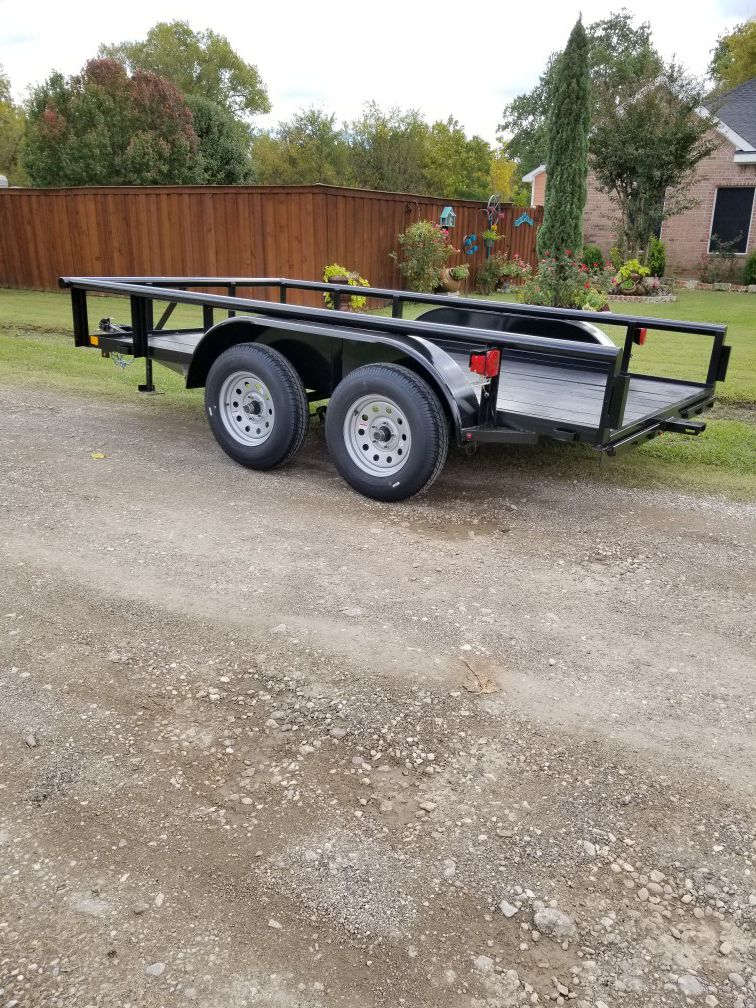 New Pipe Top 12ft trailer