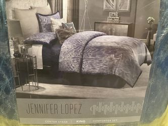 Jennifer Lopez Comforter Set