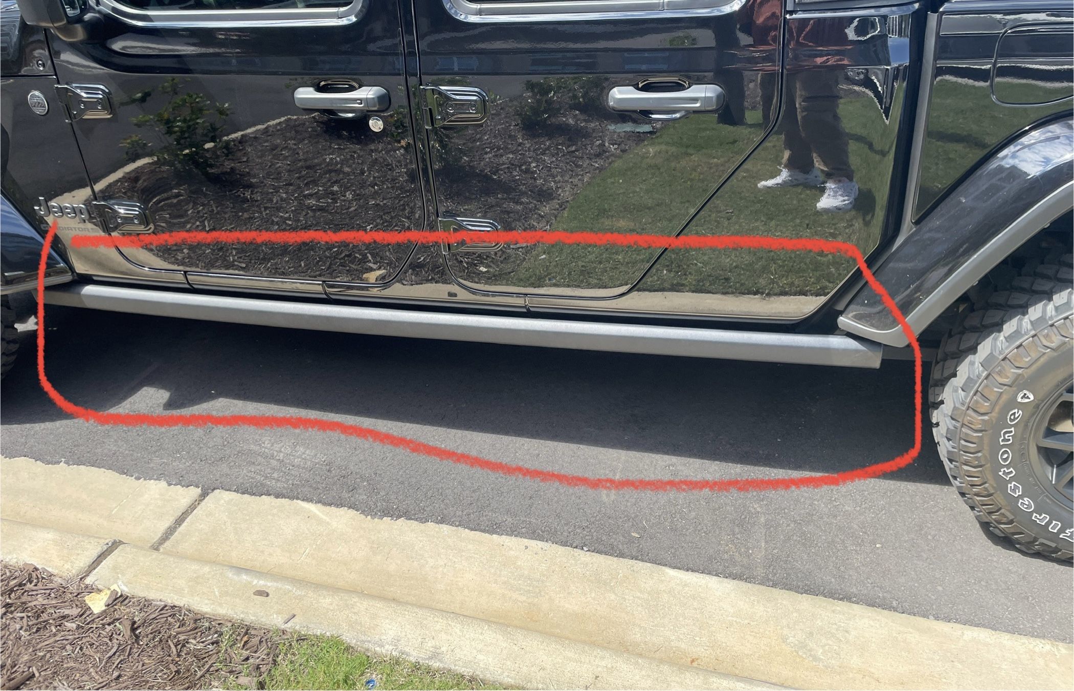 Jeep Gladiator Mopar Rock Rails Steps. 