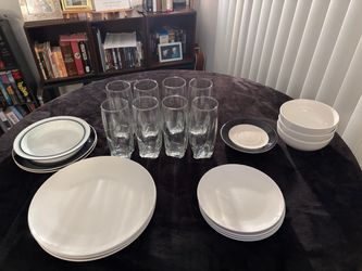 Kitchenware, drinking glasses, plates, bowls