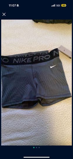 Nike Women Shorts