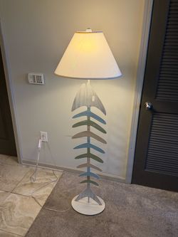 Unique Fish bone Metal floor Lamp with Neutral shade - Multi colored.