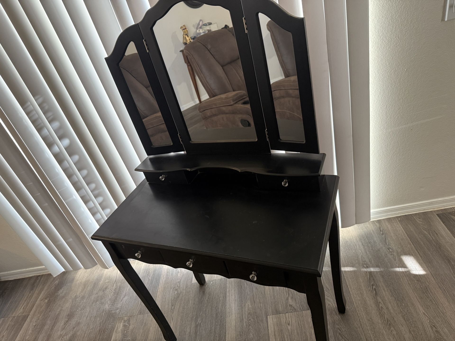 Used Vanity