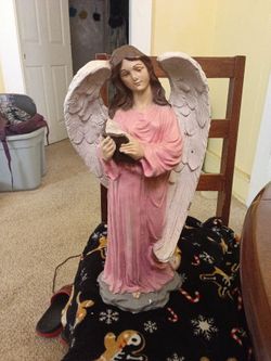 Angel statue
