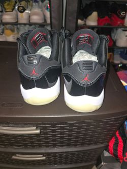 Jordan 11 low size 10