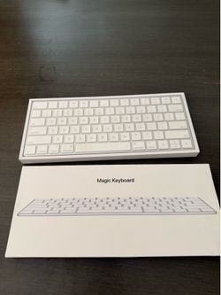 Apple keyboard 1at generation