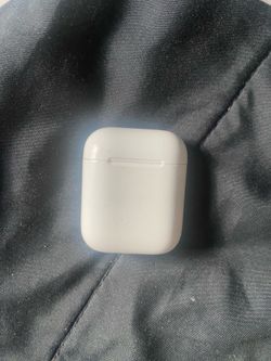 Apple AirPods 2nd Generation In-Ear Headset (A2031)