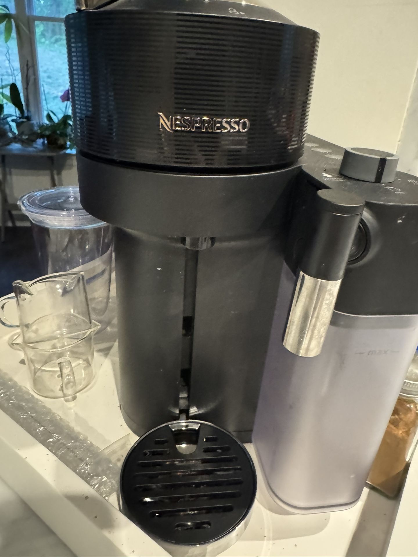 Nespresso Vertuo Latissma