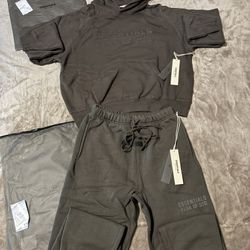 NEW Fear of God Essentials Off Black Relaxed Bundle (Size XS, S, L) 100% Authentic✅ 