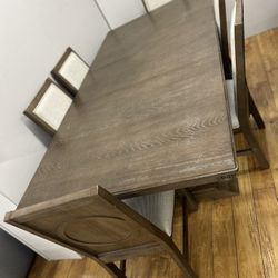 Farmhouse Style Dining Tables 