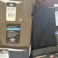2 New Dickies Cargo Shorts Relaxed Fit 13” Inseam, size 40