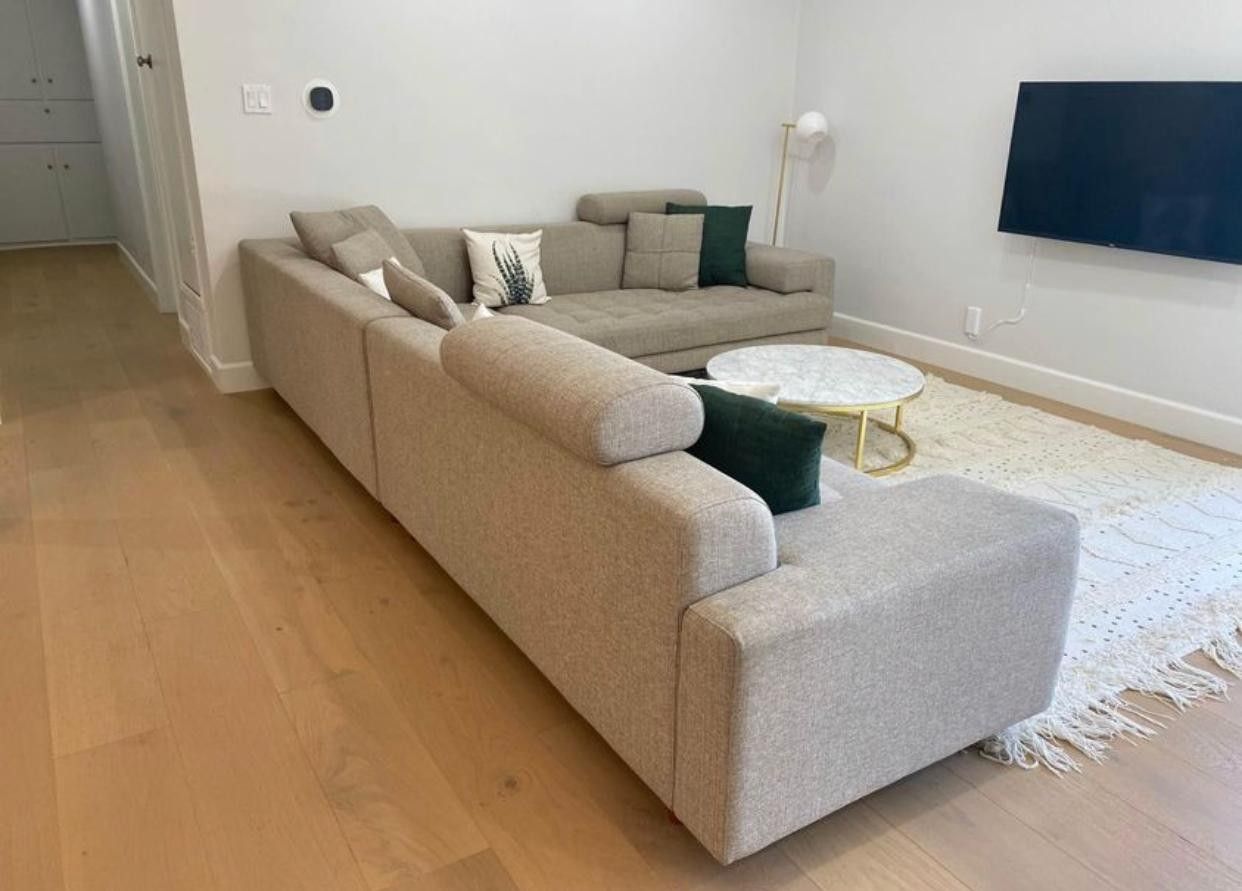 Sectional Couch