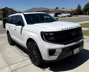 2026 Ford Expedition Platinum