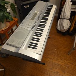 Casio Keyboard And Stand WK-210