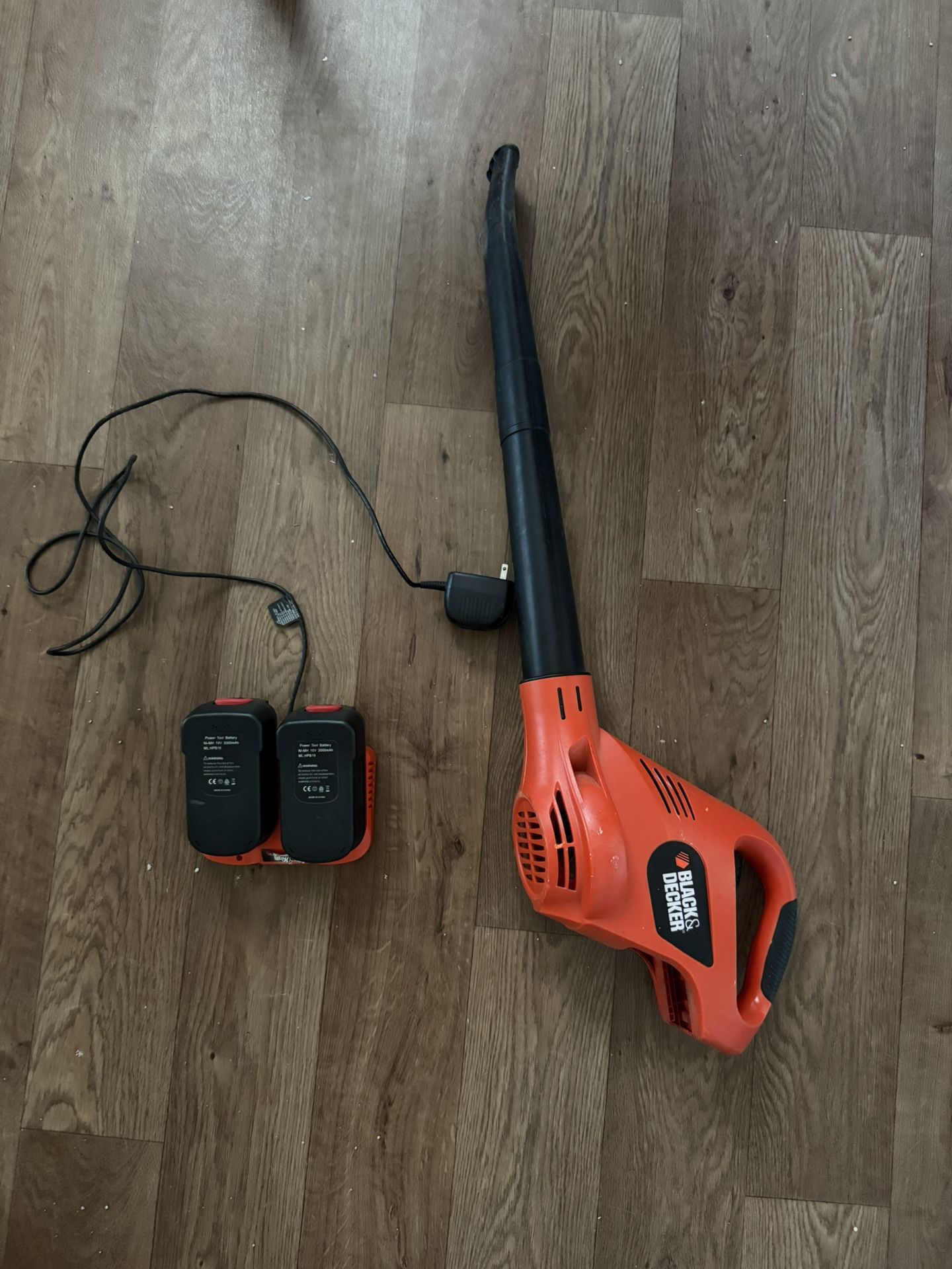 Black + Decker Cordless Leaf Blower for Sale