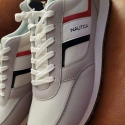 Nautica Size 13