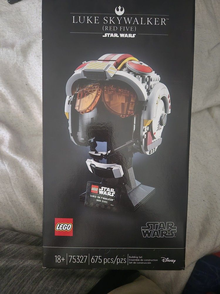 LEGO Luke Skywalker Interlocking Helmet 