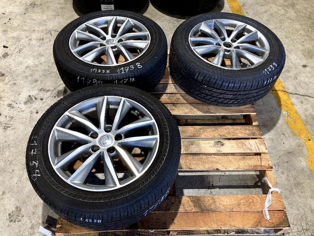 Rims And Tires 17" For 2015 Infiniti Stock 11738