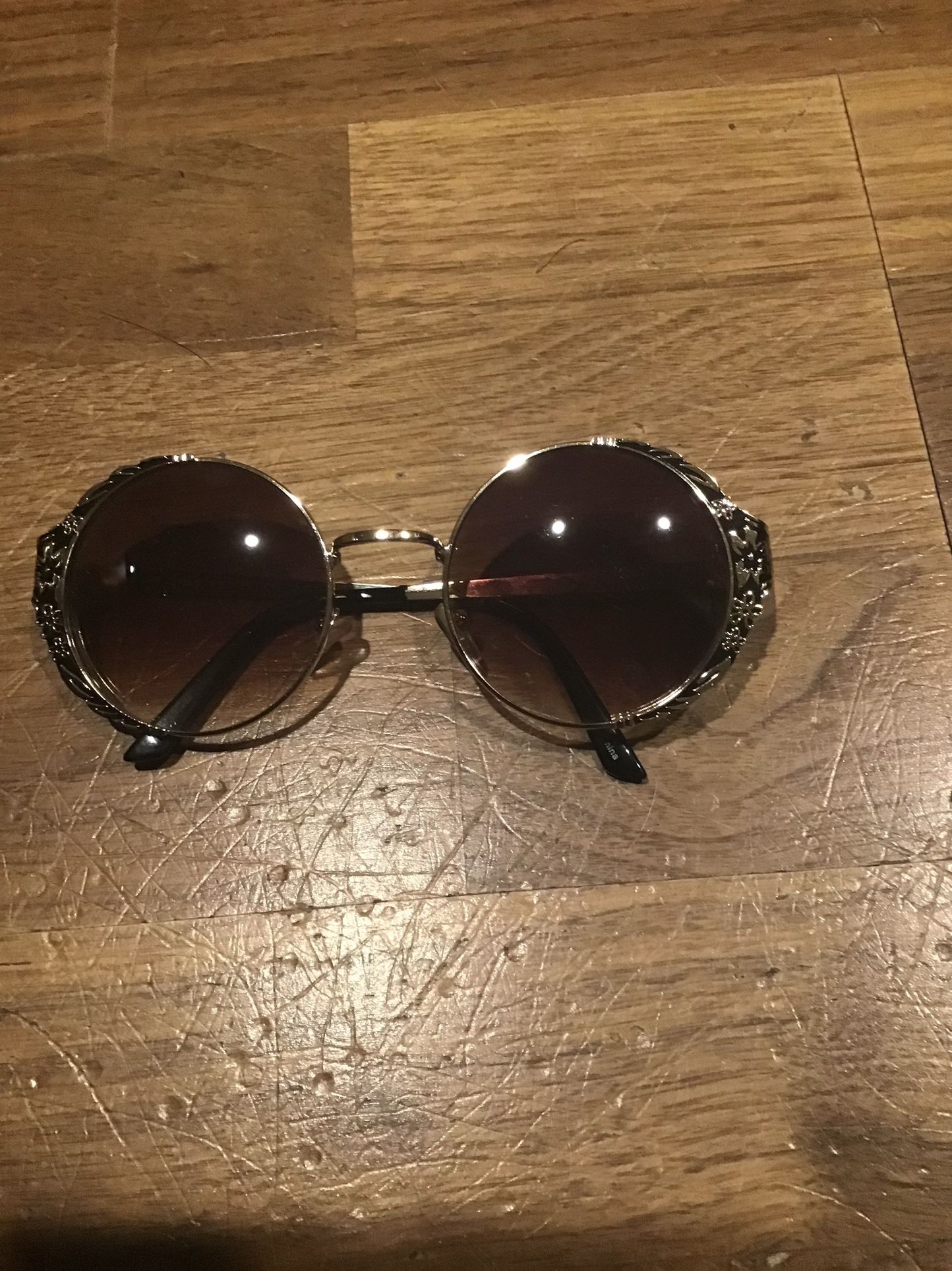 Women’s Sunglasses 
