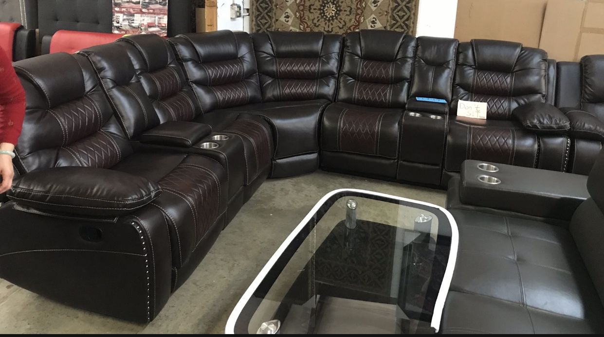 New Large brown Leather Reclining Sectional Sofa Couch